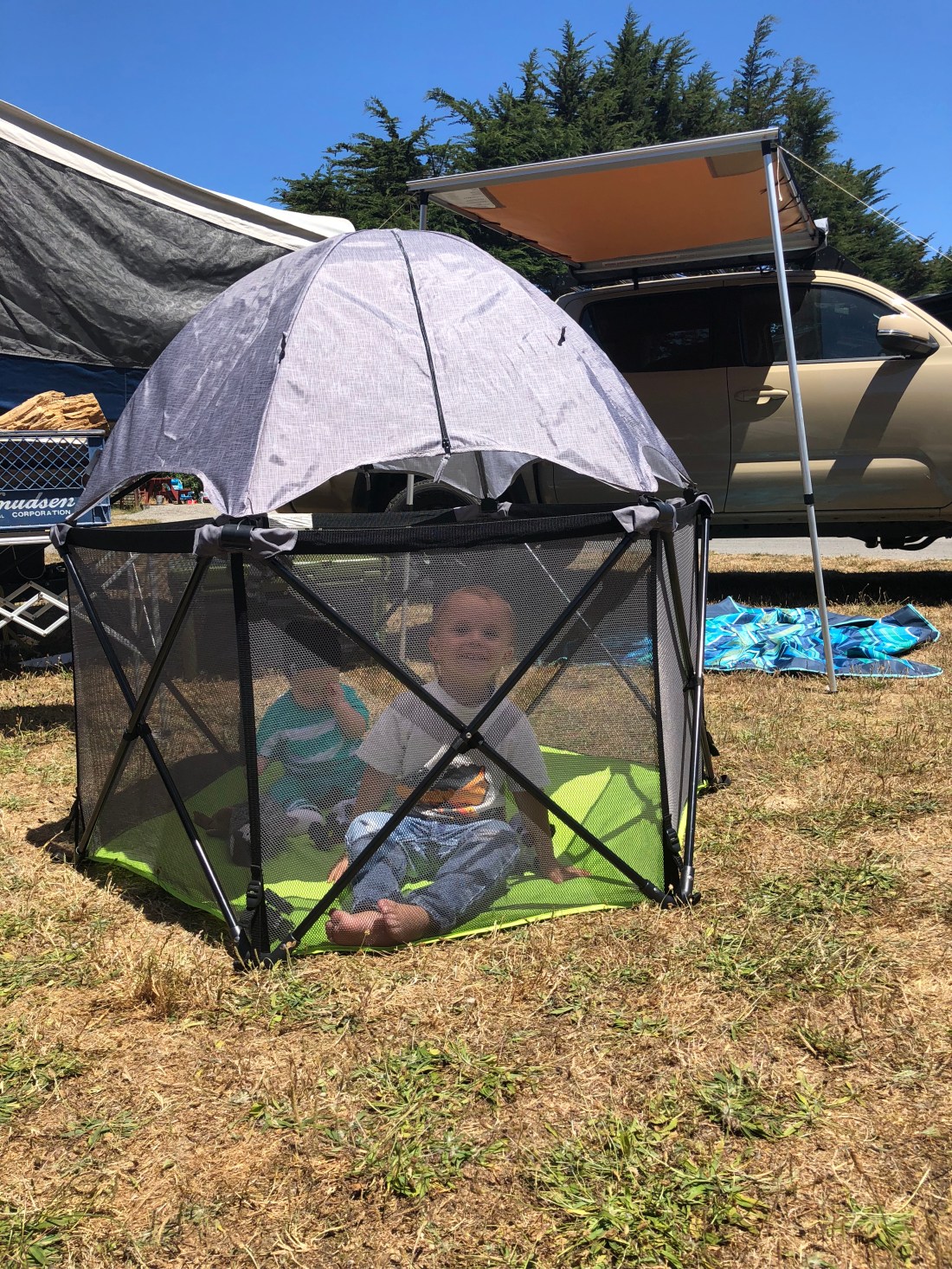 4BA56E12-CC3E-4DFF-AF81-969759B0ED97